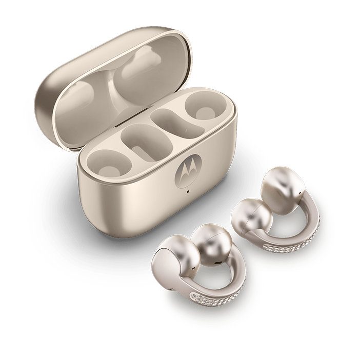 2025_Moto-buds-loop_Pack_Case-3-4-View_Open_Buds-Out_French-Oak.png